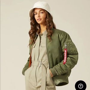 Alpha Industries MA-1 W Bomber in Sage